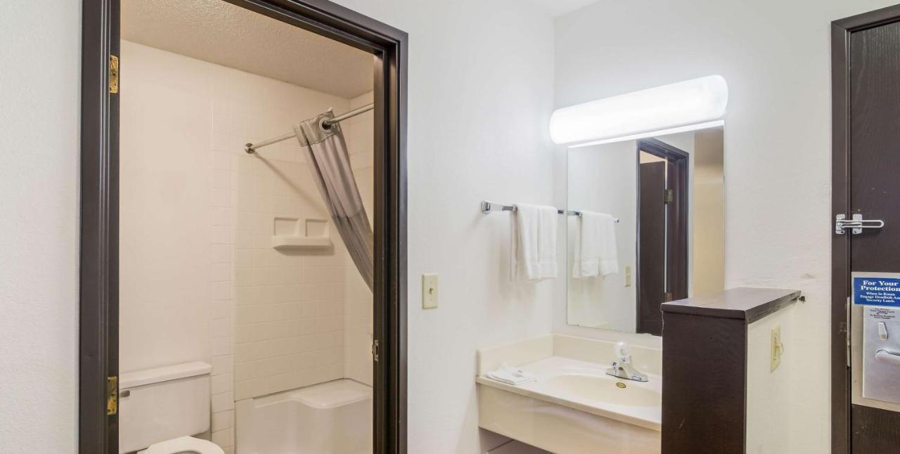Motel 6-Fargo, Nd - South Extérieur photo